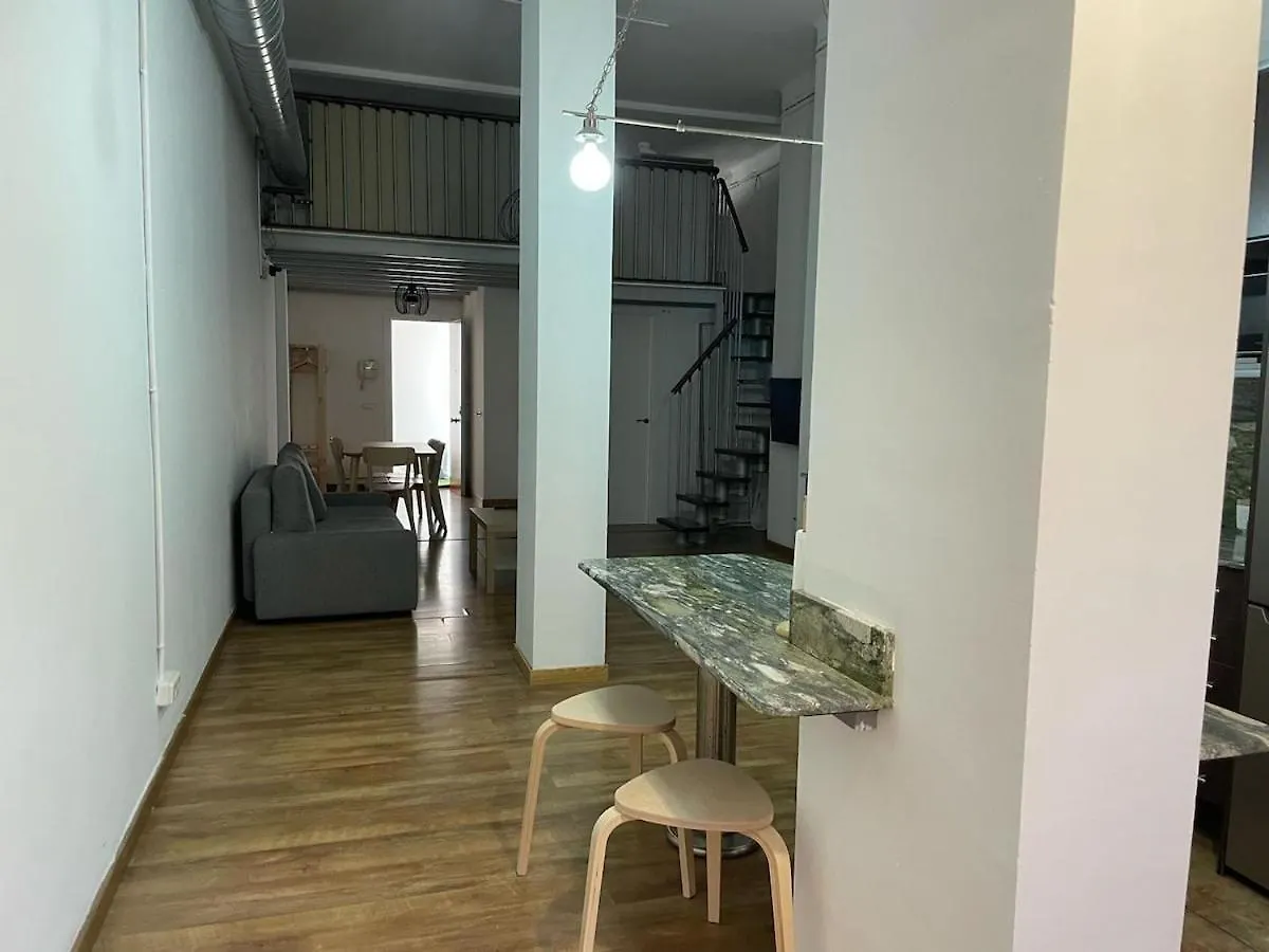 Apartment Sa 15Min Downtown Barcelona, 5Min Metro, Beach Nearby Sant Adria de Besos
