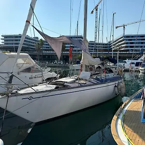 Unique Wooden Sail Yacht + 2 Bikes Included! Botel